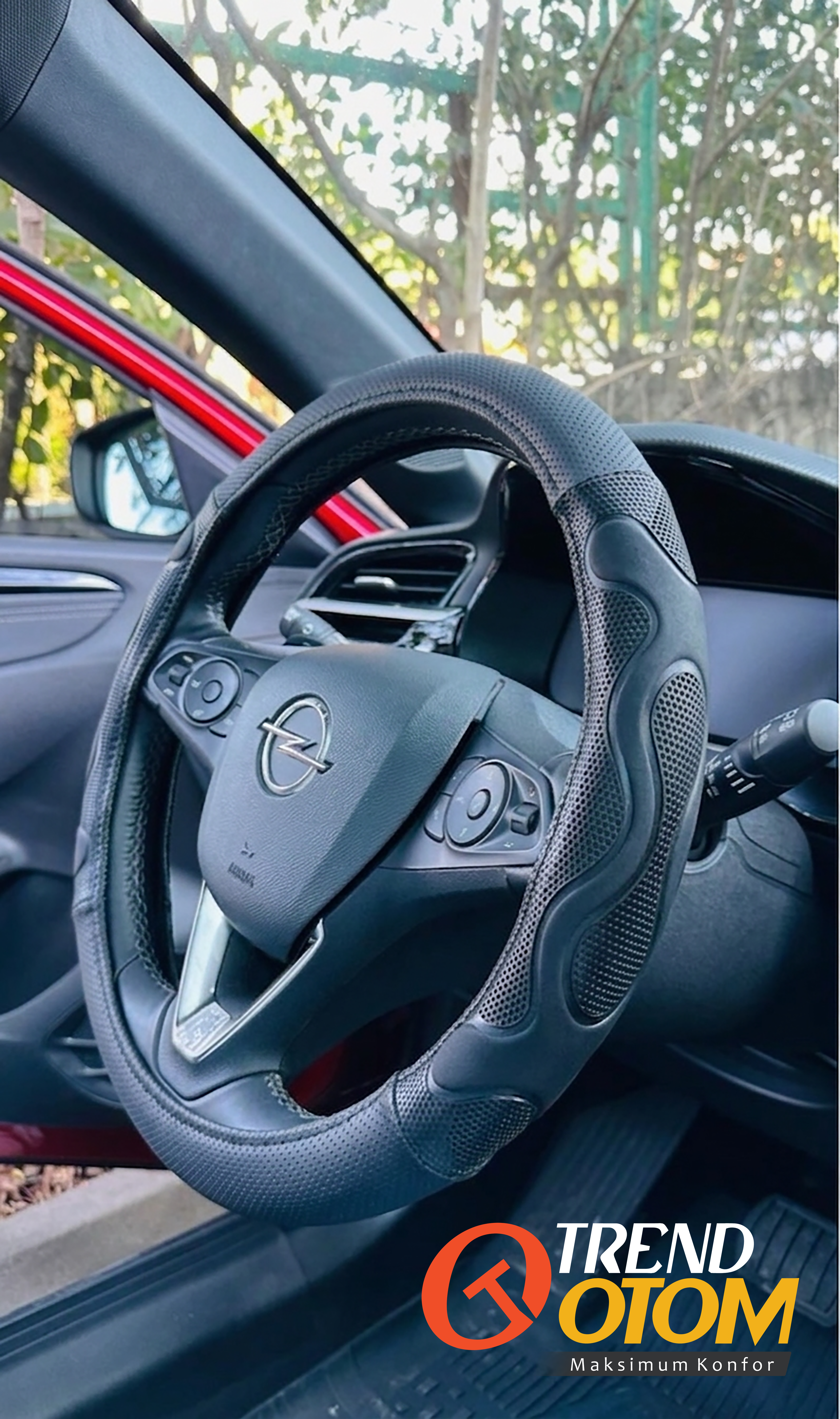 Renkli Direksiyon Kılıfı (Geçmeli) Siyah Silikon